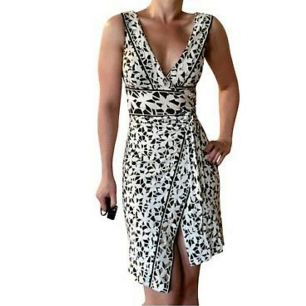 NWT Diane von Furstenberg Brown & ivory wrap dress